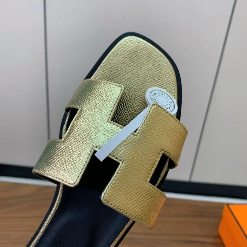 Hermes Slippers Versatile 27474