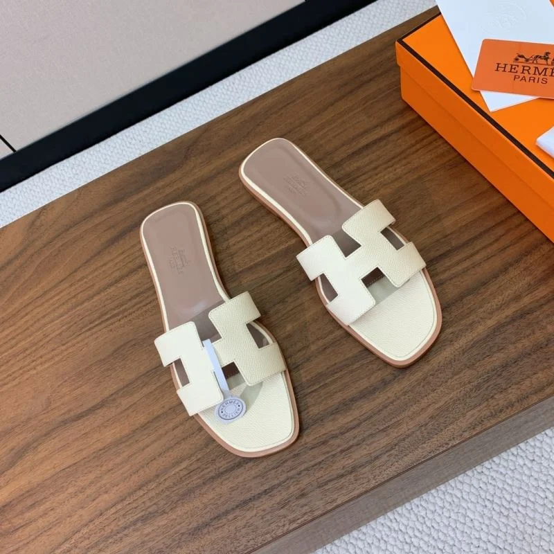 Hermes Slippers Lightweight 27461