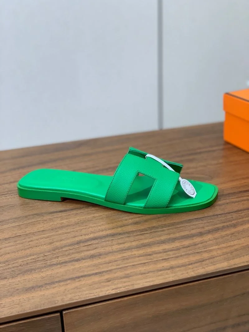 Hermes Slippers WaterResistant 27460