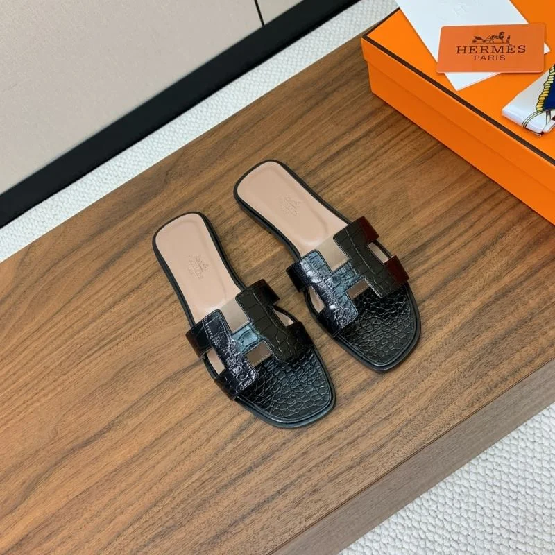 Bold Hermes Slippers 27463