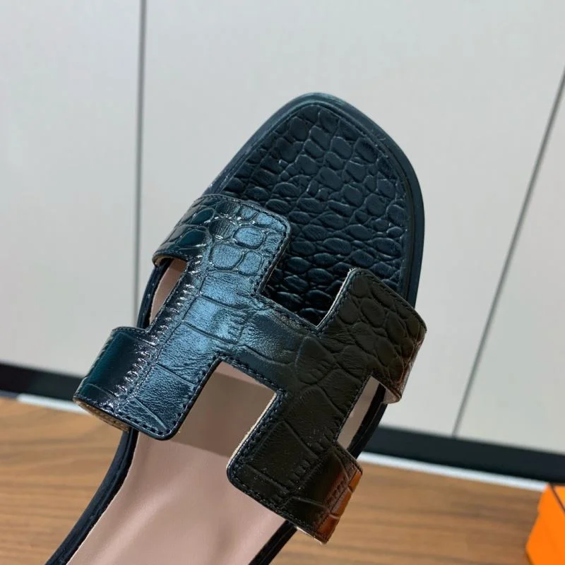 Bold Hermes Slippers 27463