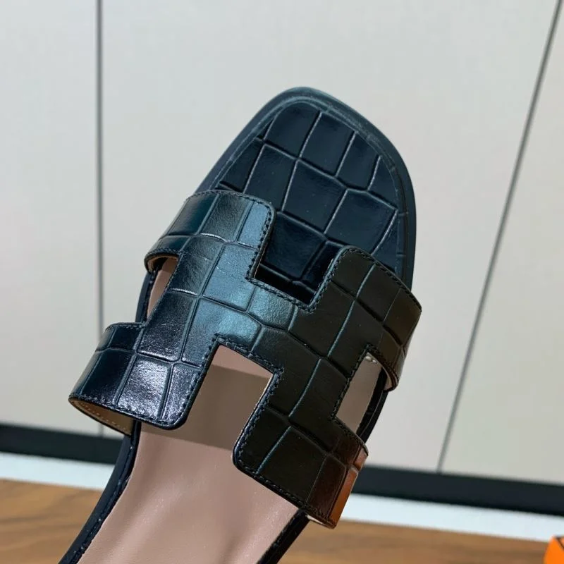 Hermes Slippers Minimalist 27468