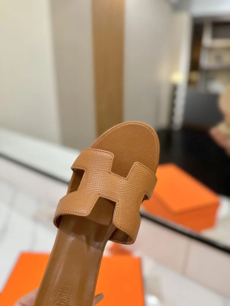 Tailored Hermes Slippers 27454