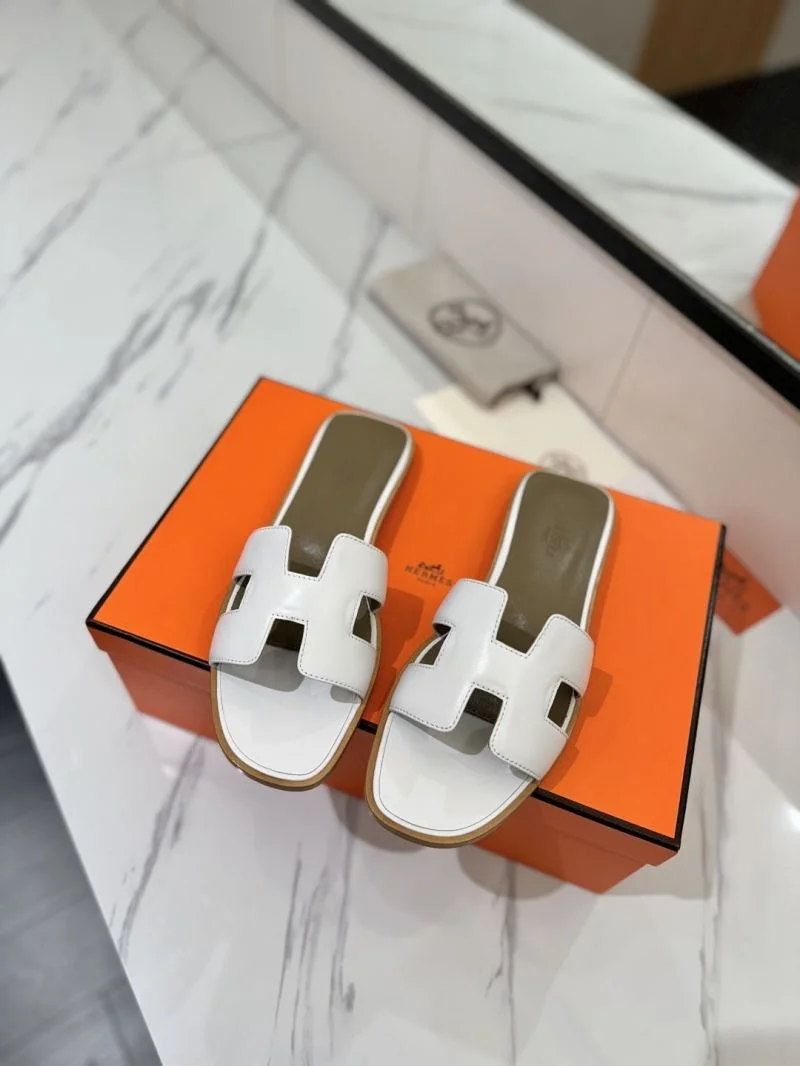 Hermes Slippers FreshLook 27450