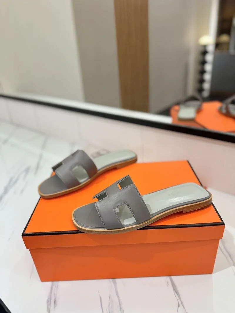 Stylish Hermes Slippers 27440