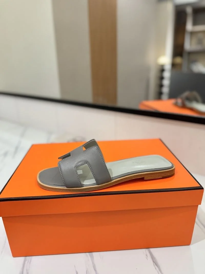 Stylish Hermes Slippers 27440