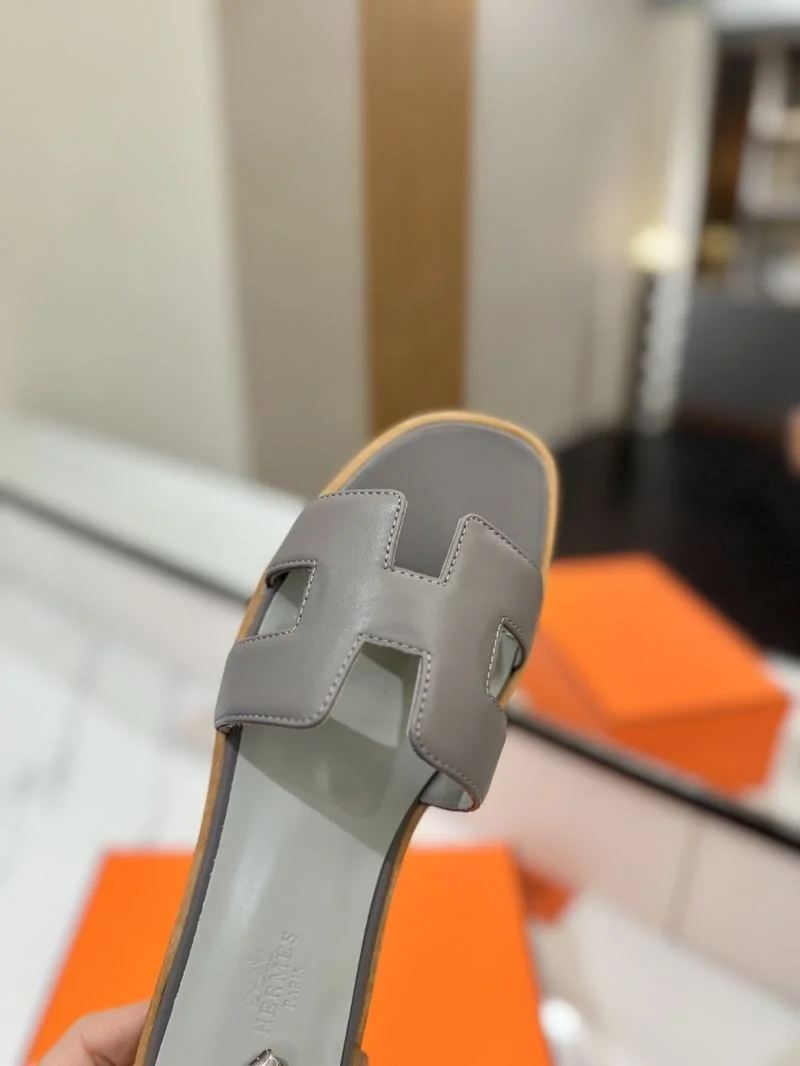 Stylish Hermes Slippers 27440
