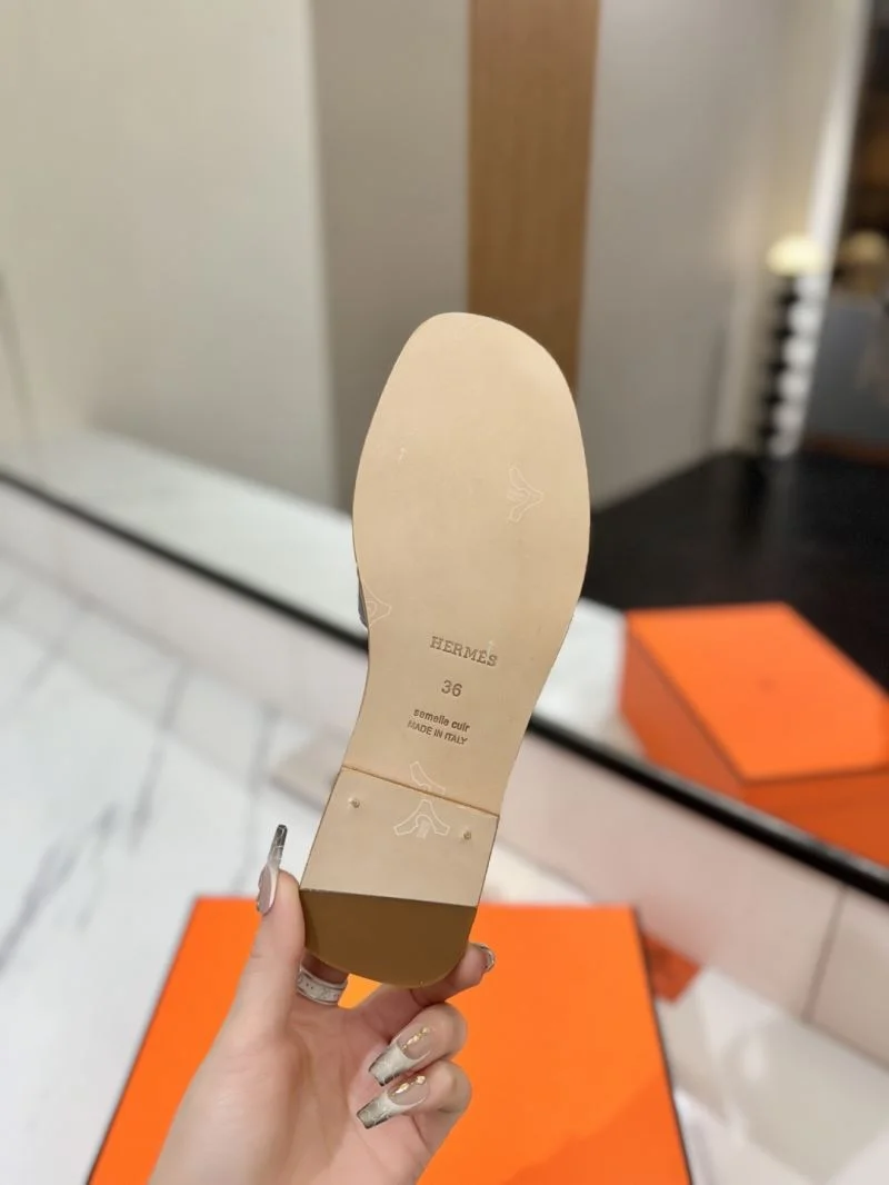Stylish Hermes Slippers 27440