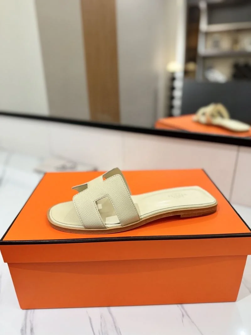 Hermes Slippers MultiPurpose 27448