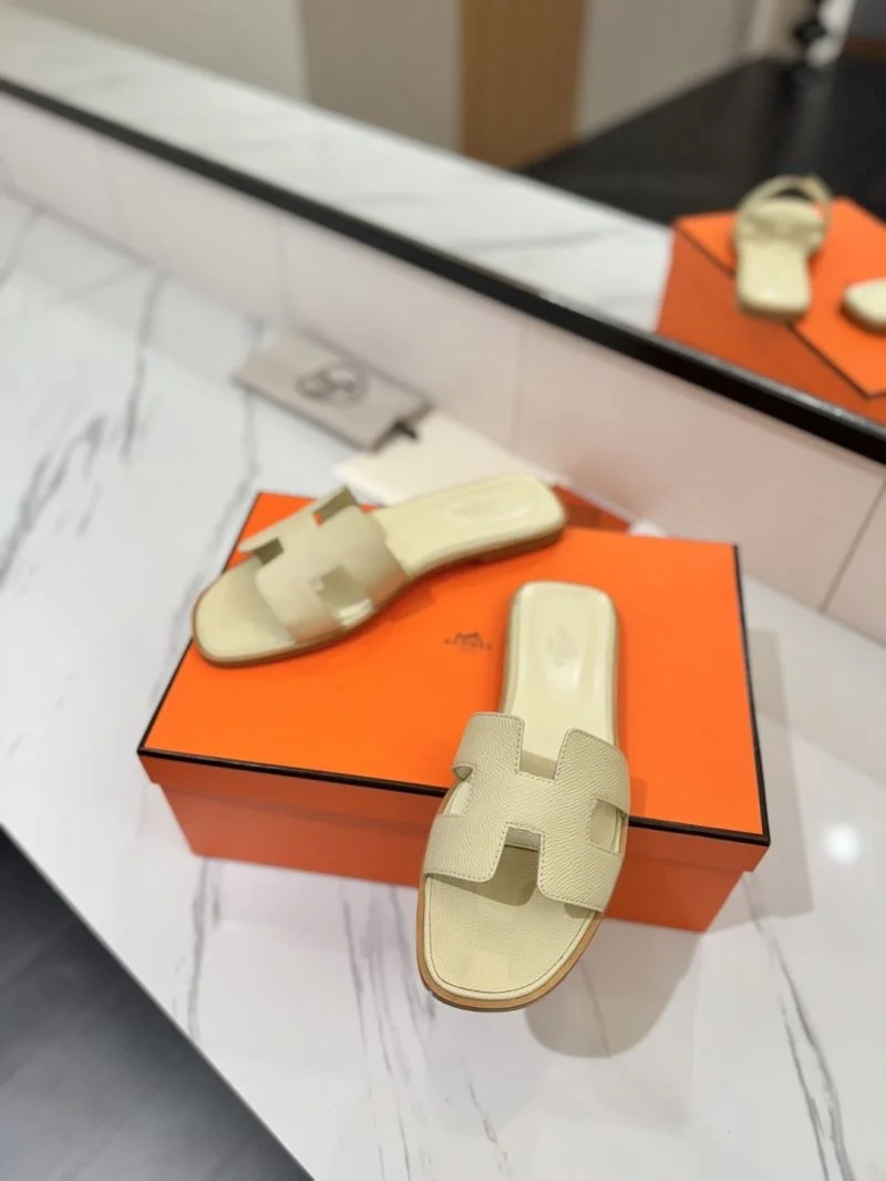 Hermes Slippers MultiPurpose 27448