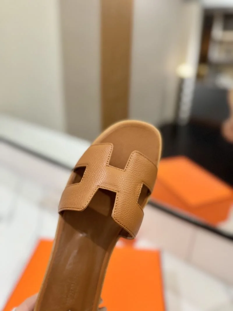 Resilient Hermes Slippers 27436