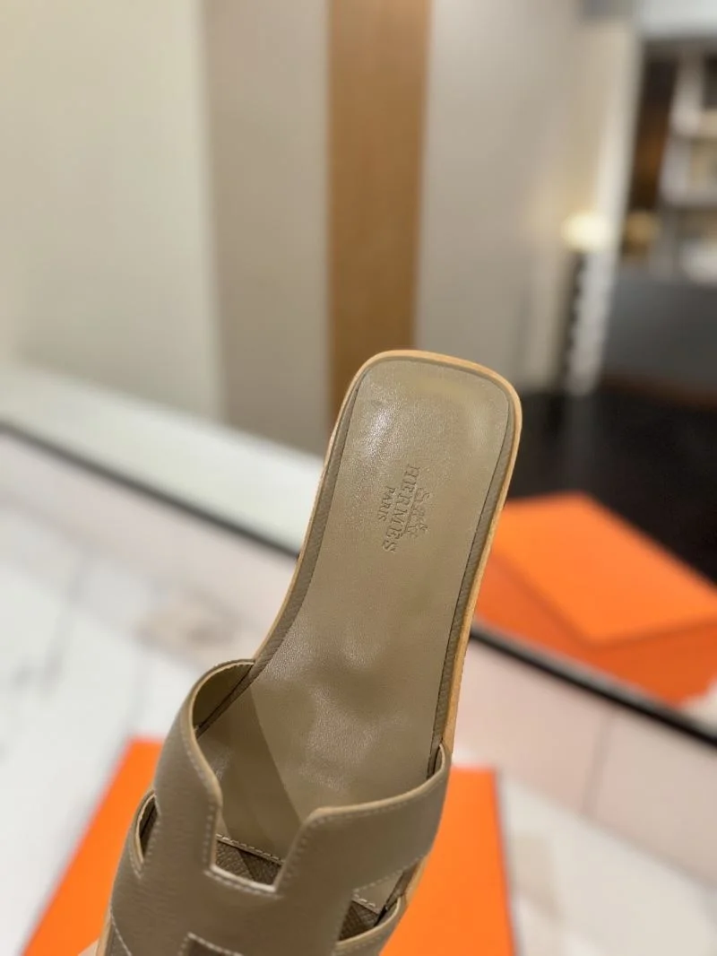 Functional Hermes Slippers 27432