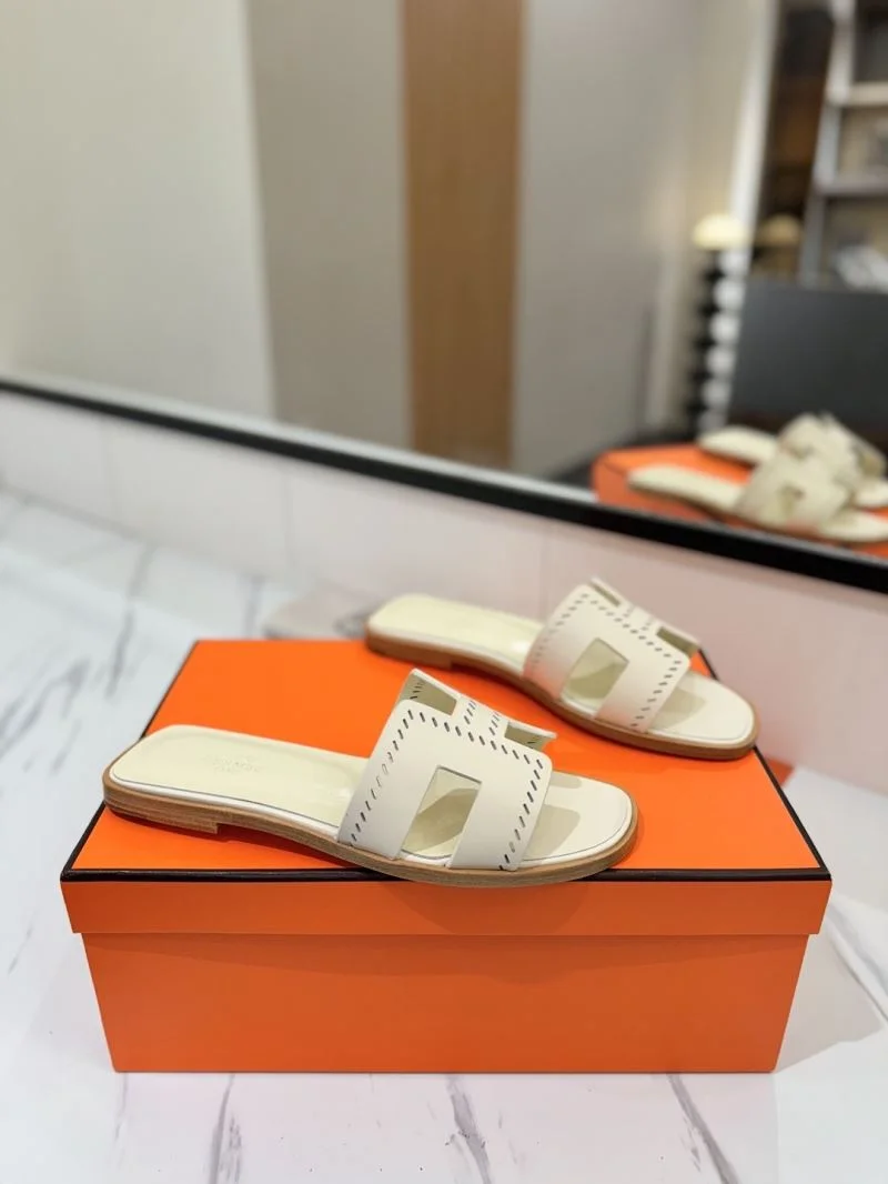 TechFriendly Hermes Slippers 27441