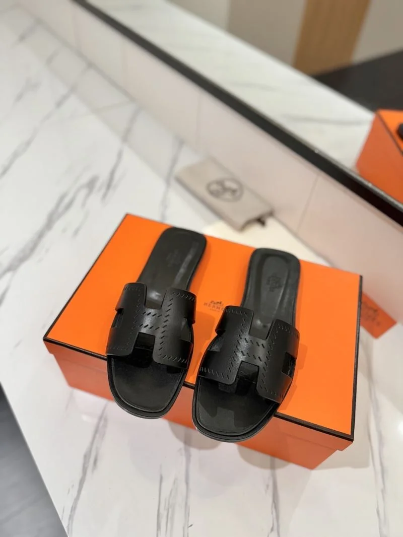 Elegant Hermes Slippers 27426