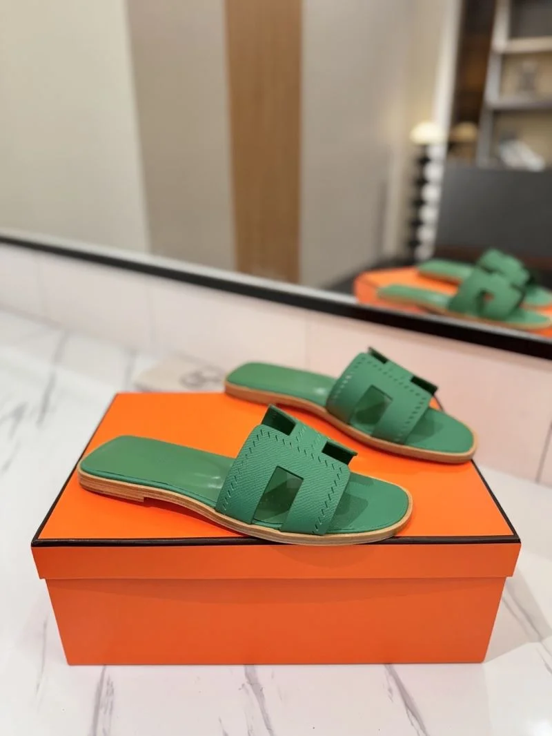 WrinkleFree Hermes Slippers 27416