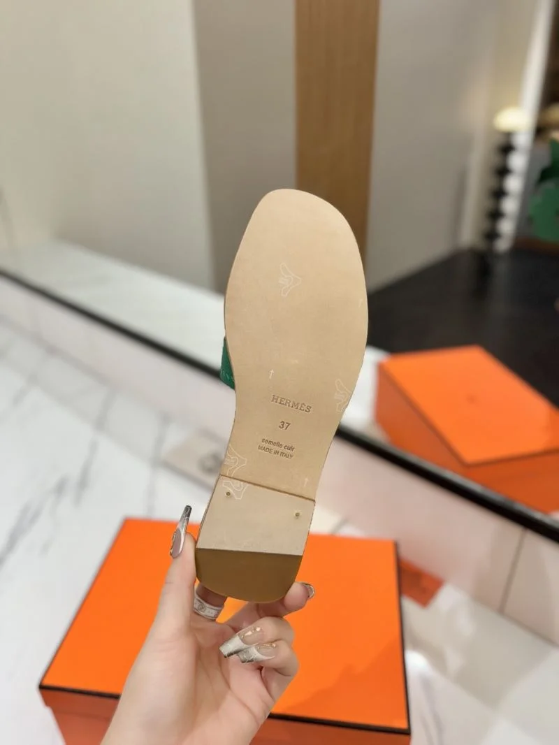 WrinkleFree Hermes Slippers 27416
