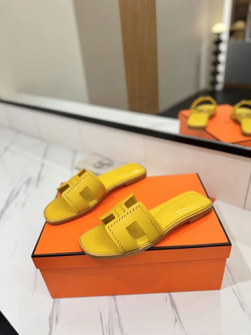 Hermes Slippers Minimalist 27407