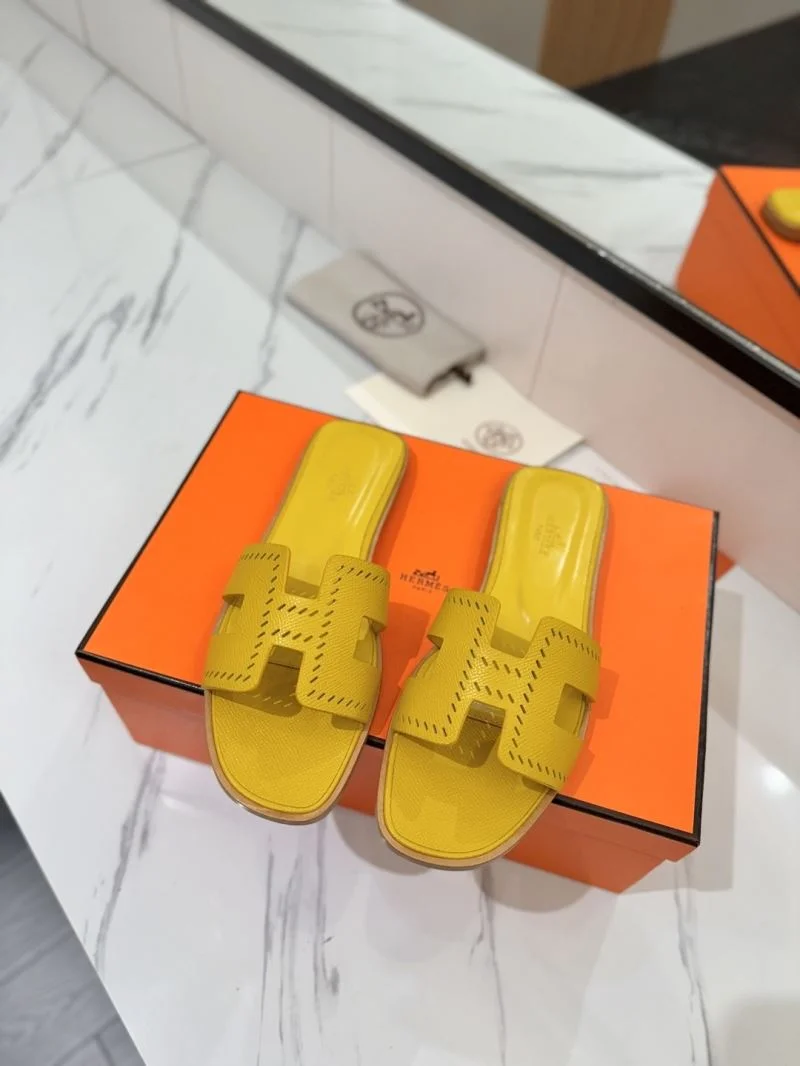 Hermes Slippers Minimalist 27407