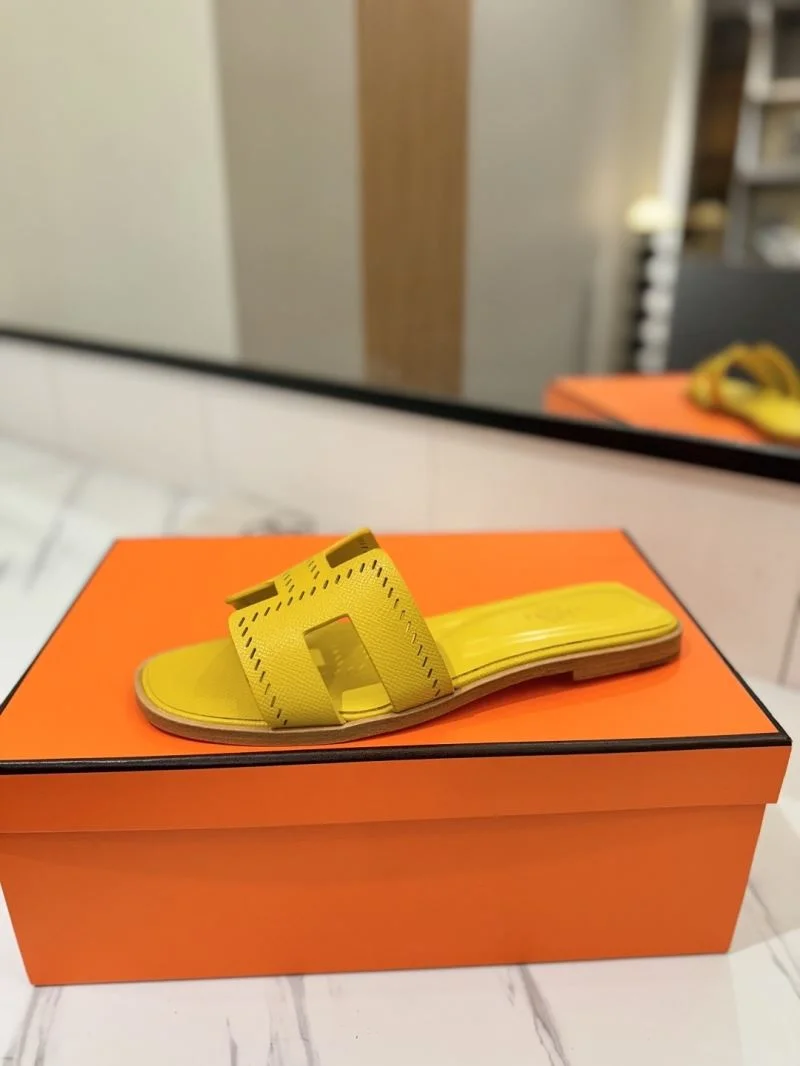 Hermes Slippers Minimalist 27407