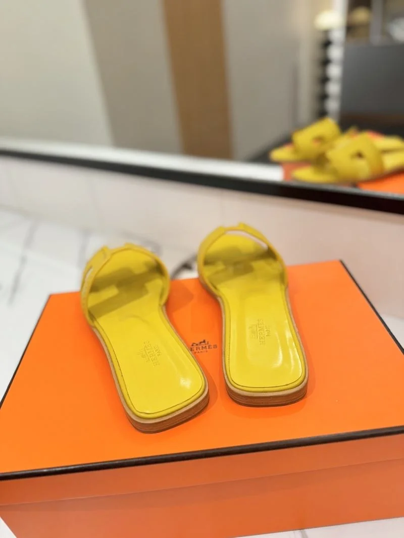 Hermes Slippers Minimalist 27407