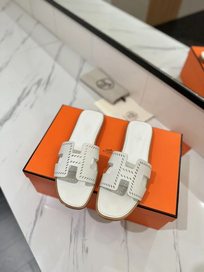 Tailored Hermes Slippers 27419
