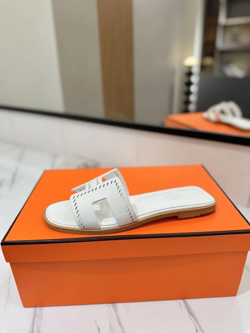 Tailored Hermes Slippers 27419