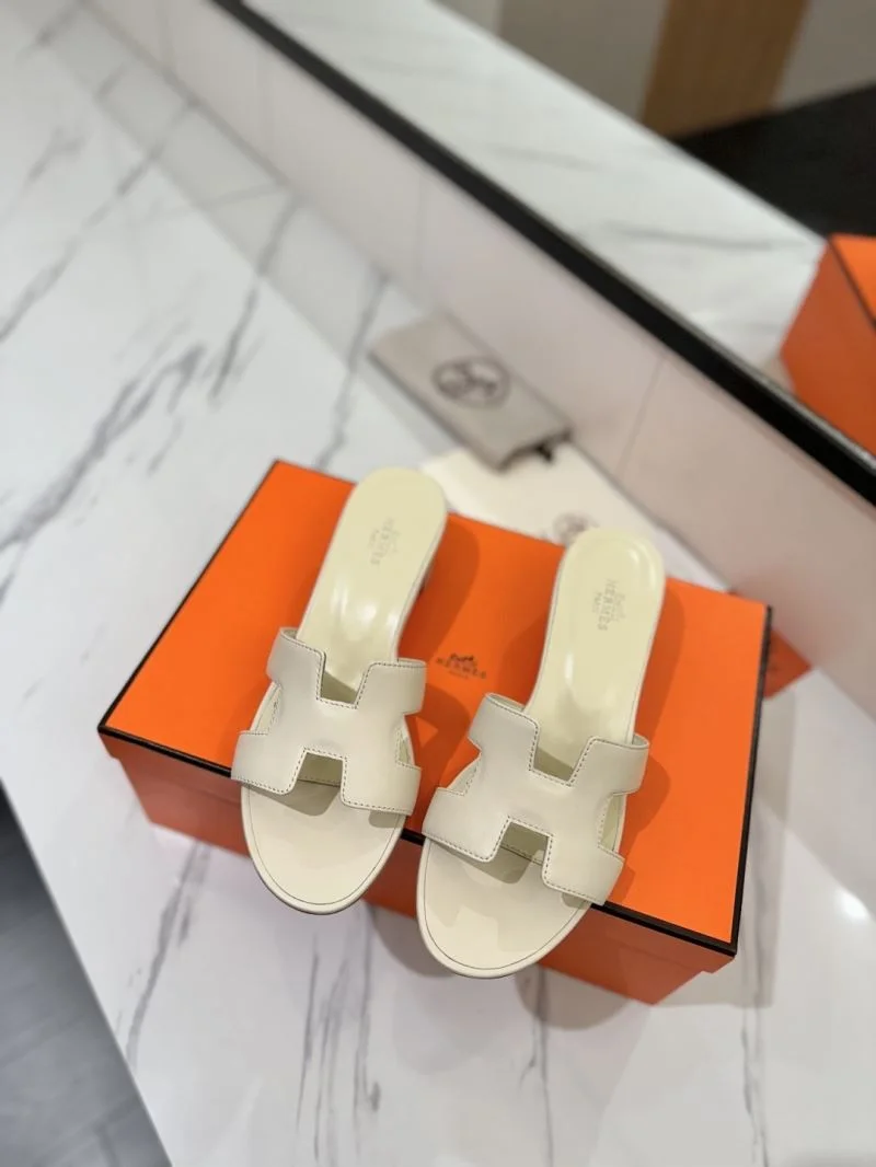 Hermes Slippers Durable 27403