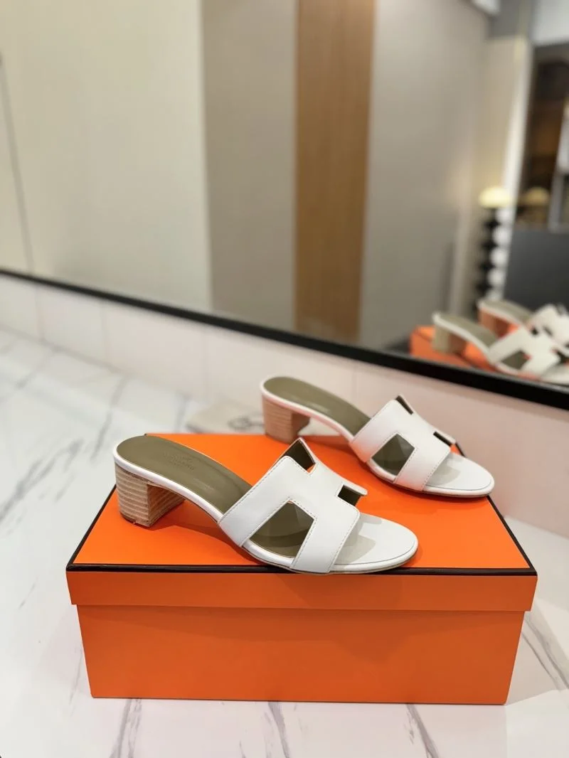 ModernLook Hermes Slippers 27422