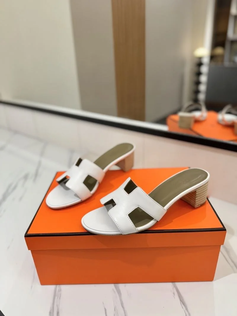 ModernLook Hermes Slippers 27422