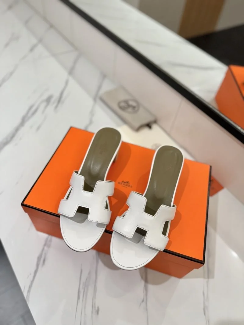 ModernLook Hermes Slippers 27422