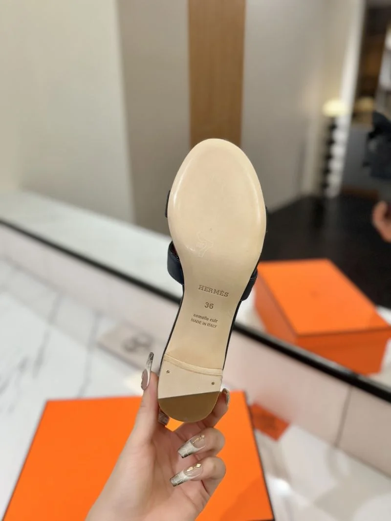 Hermes Slippers Vibrant 27411