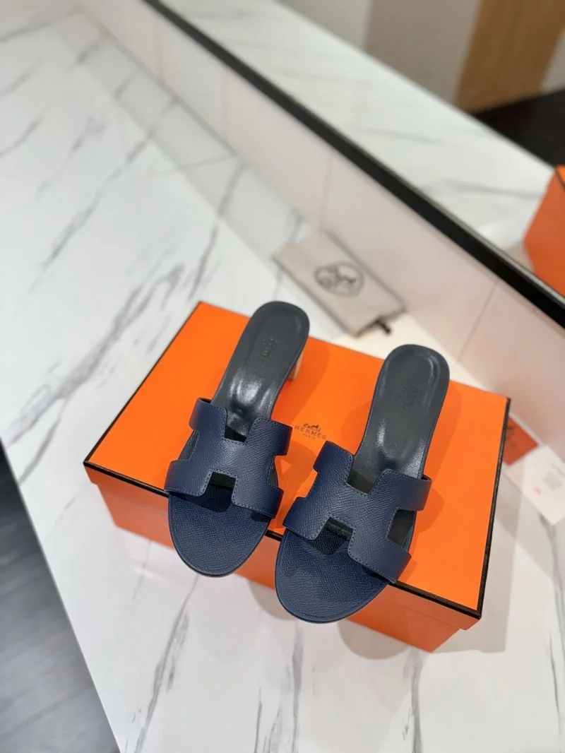 Packable Hermes Slippers 27398