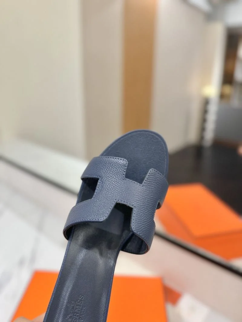 Packable Hermes Slippers 27398
