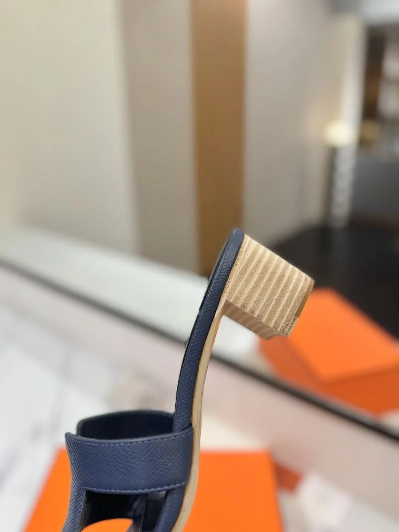 Packable Hermes Slippers 27398