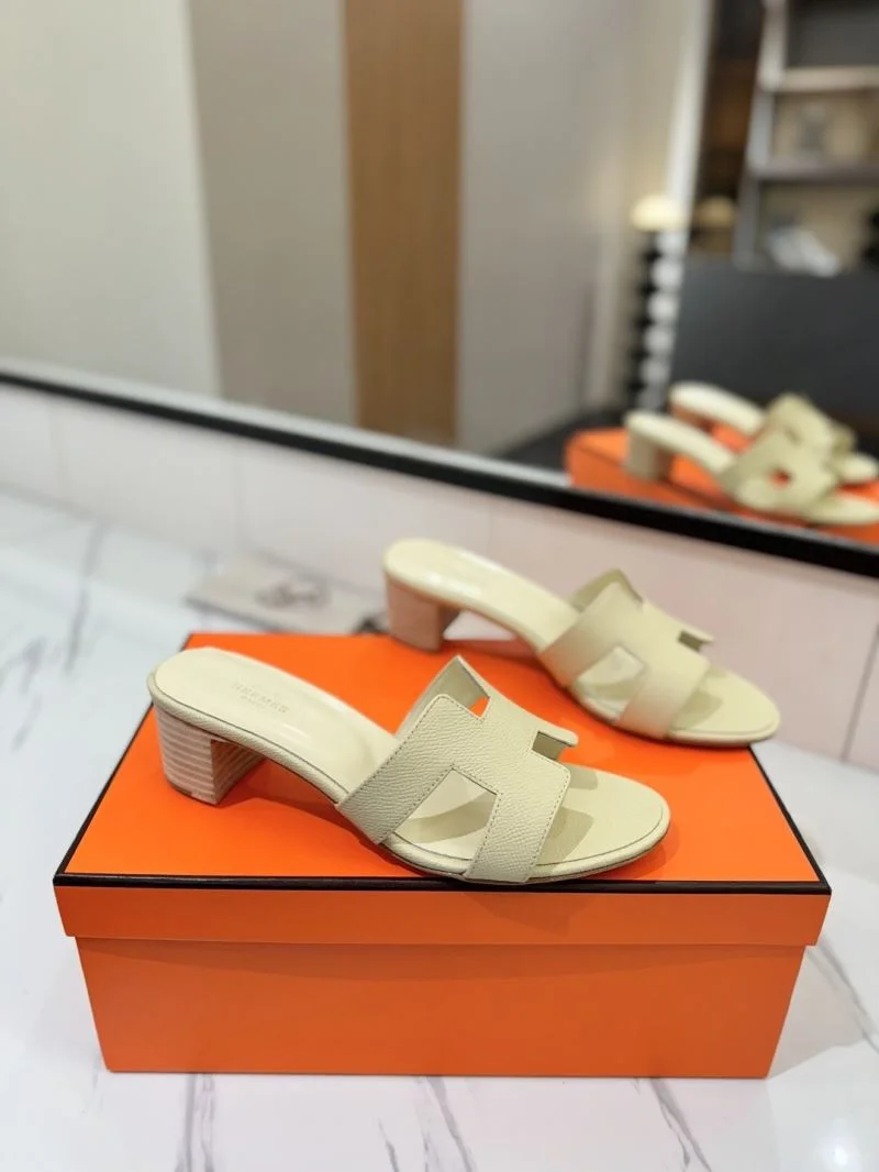 Hermes Slippers Minimalist 27392
