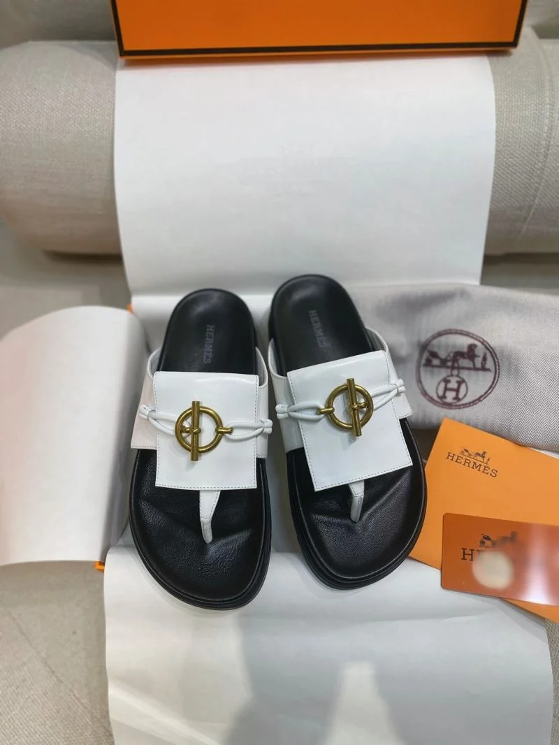 Sleek Hermes Slippers 27397