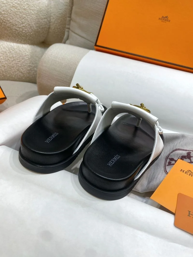 Sleek Hermes Slippers 27397