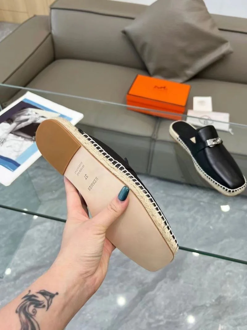 Durable Hermes Slippers 27376
