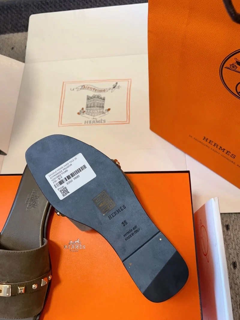 ComfortFit Hermes Slippers 27374