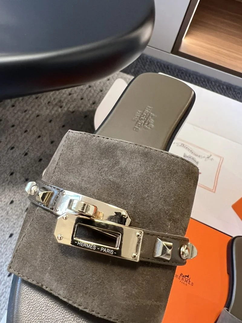 ComfortFit Hermes Slippers 27374