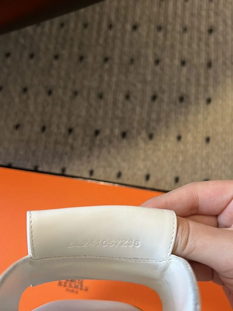 Stylish Hermes Slippers 27369