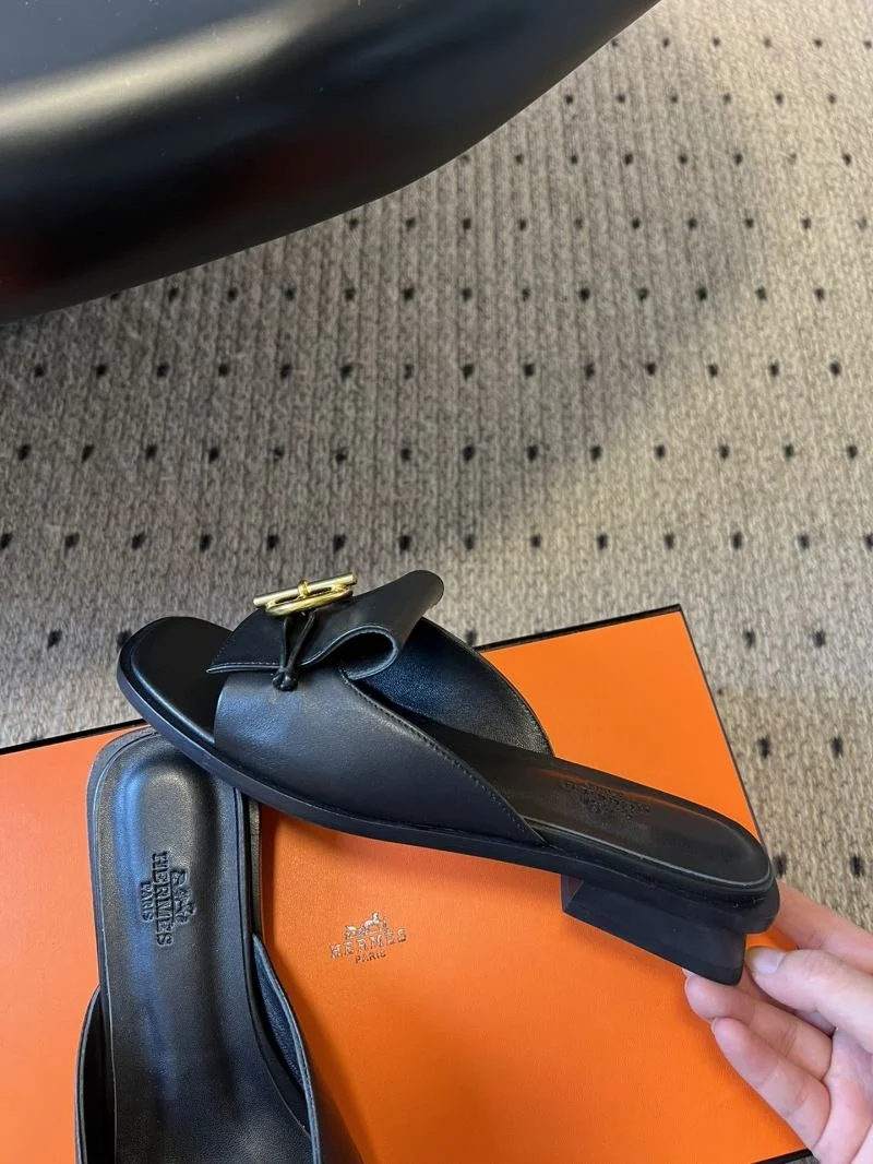 FreshLook Hermes Slippers 27387