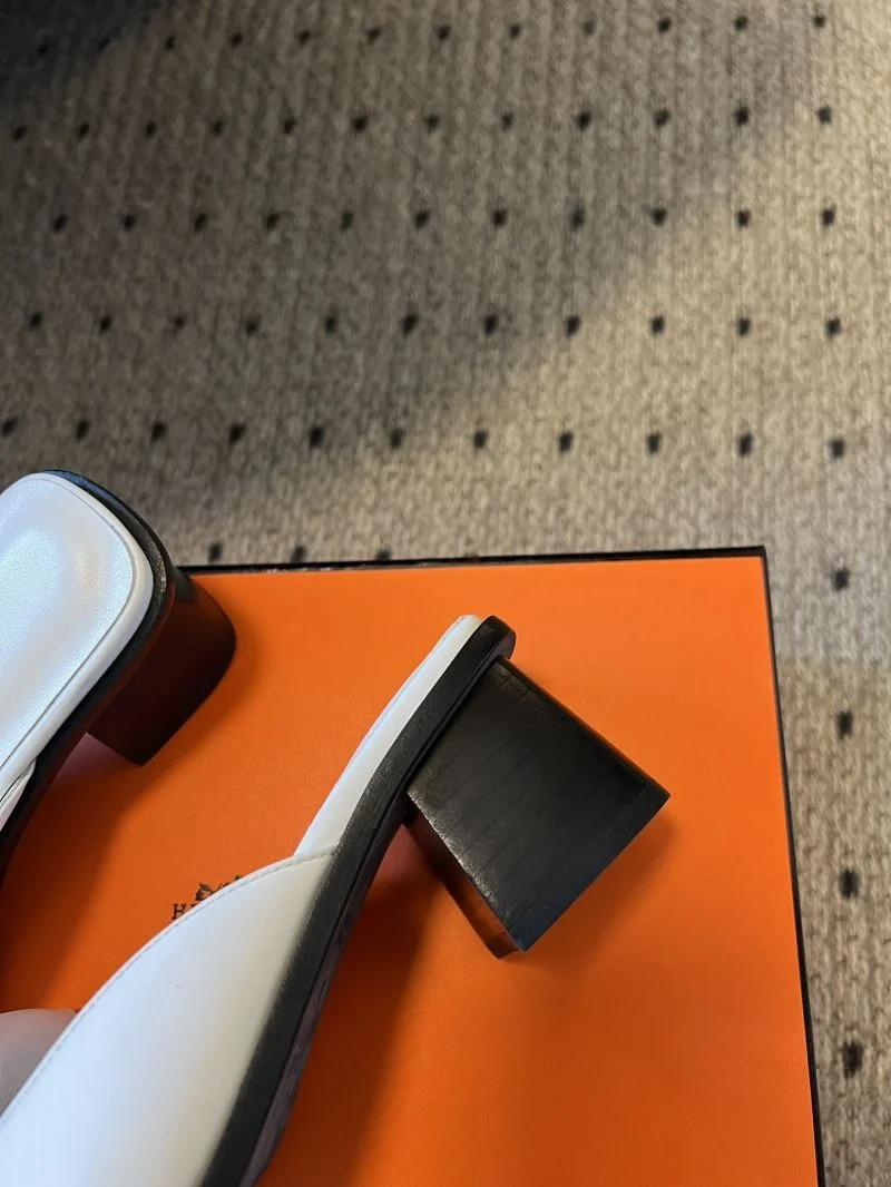 ZipUp Hermes Slippers 27367