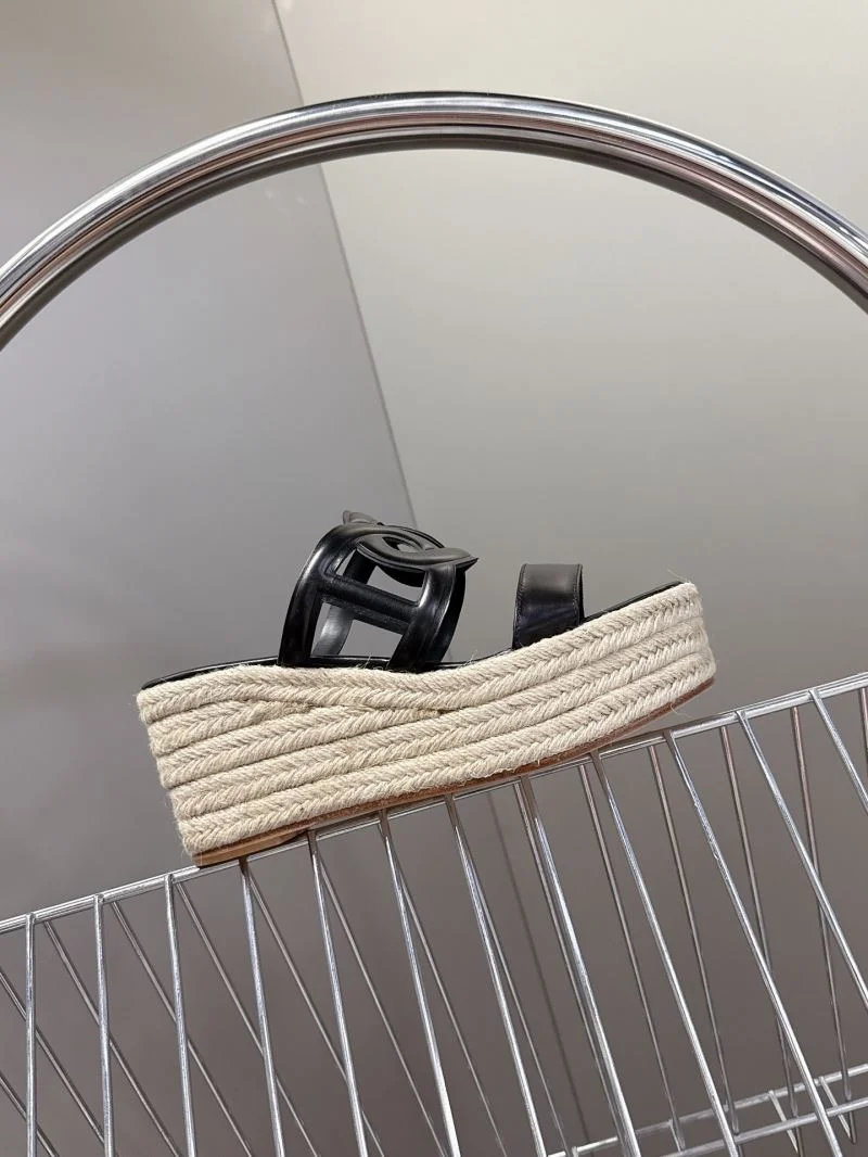 MultiPurpose Hermes Slippers 26913