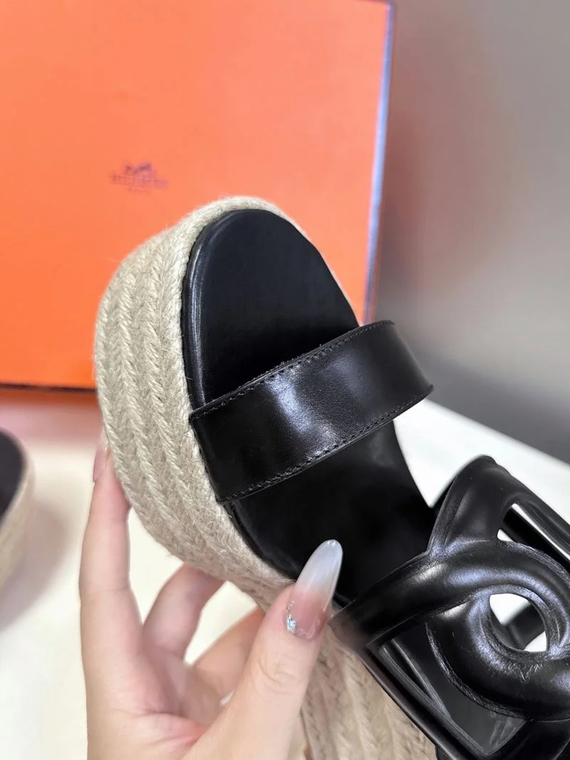 MultiPurpose Hermes Slippers 26913