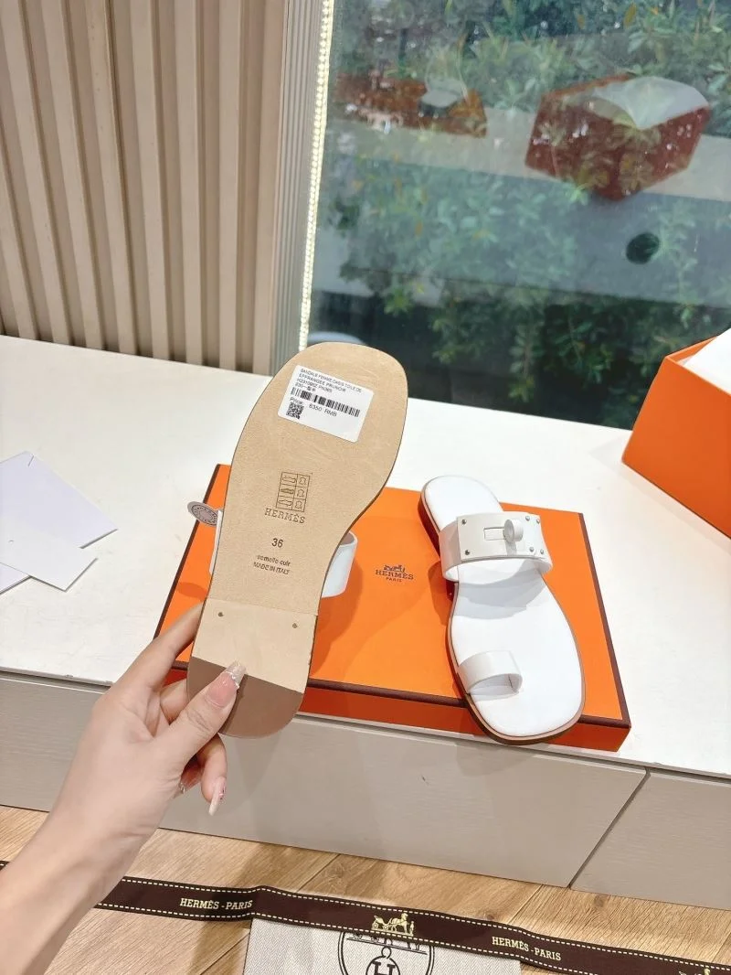 Hermes Slippers Vibrant 26922