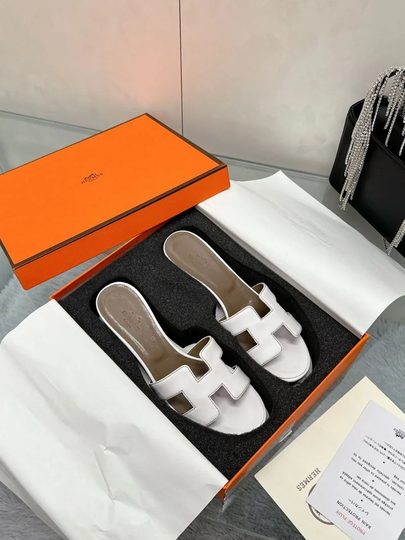 Reliable Hermes Slippers 26903