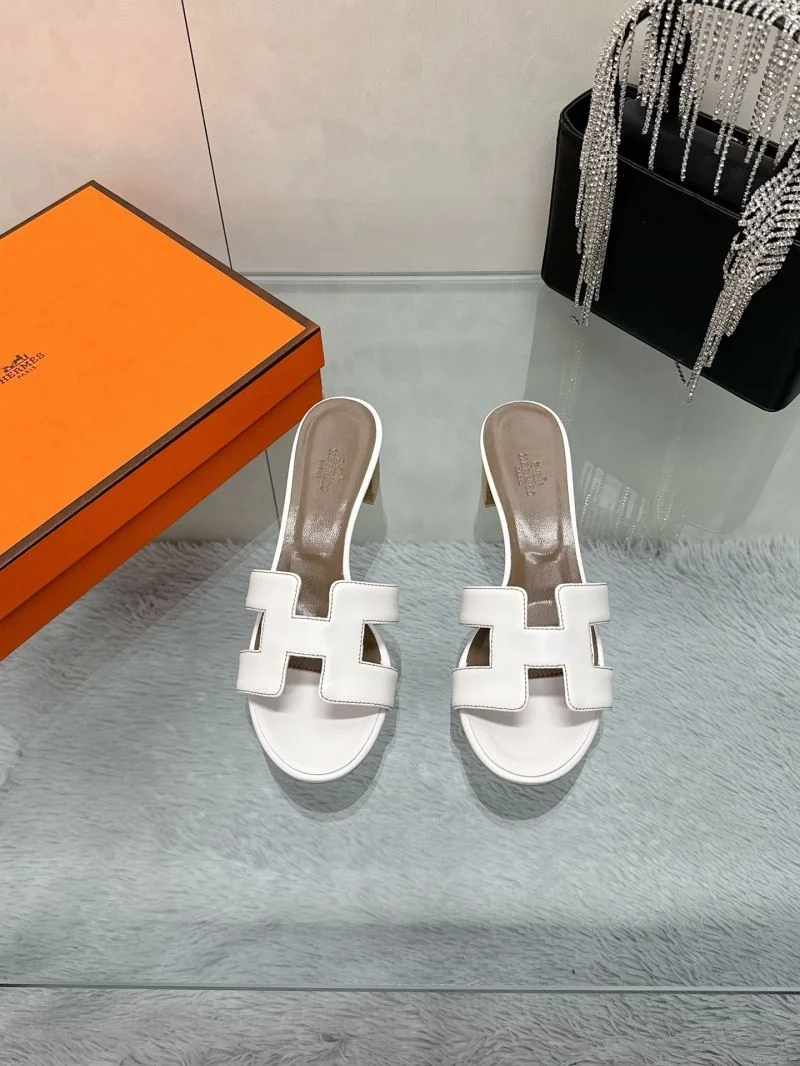 Reliable Hermes Slippers 26903