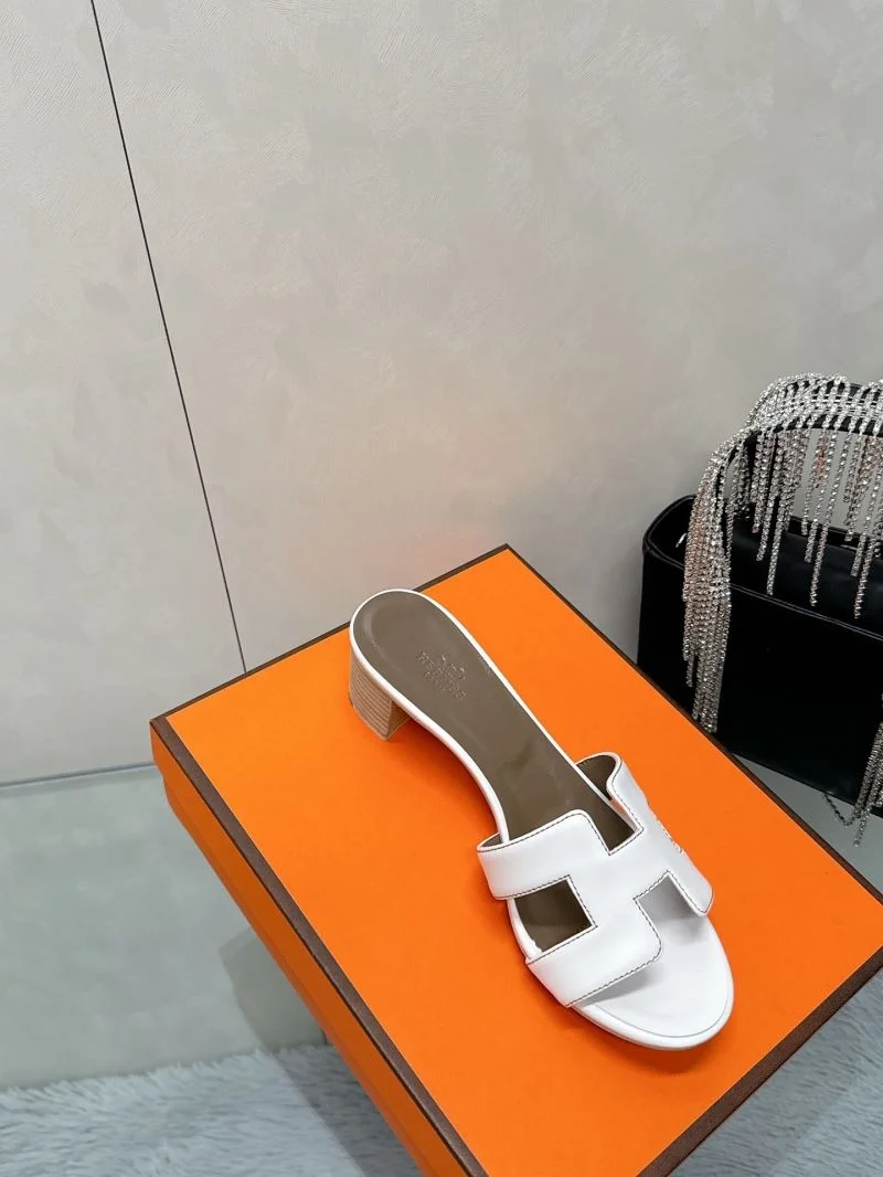 Reliable Hermes Slippers 26903