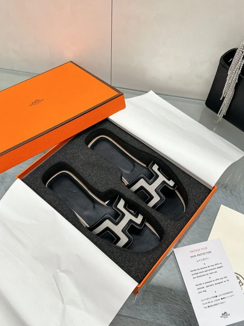 Sporty Hermes Slippers 26062
